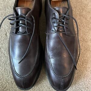Men’s Allen Edmonds Closed Toe